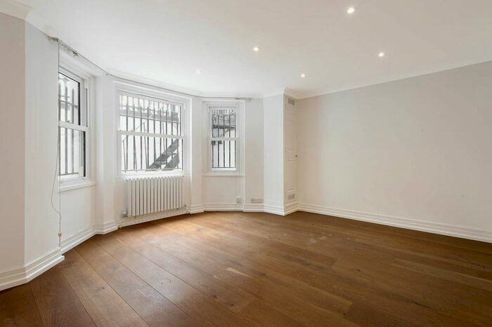 2 Bedroom Flat To Rent In Emperors Gate, London, SW7