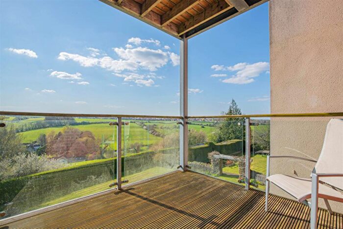 Studio To Rent In Wellsway, Keynsham, BS31