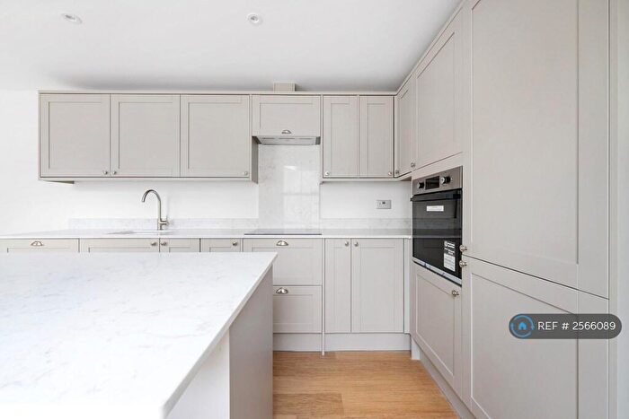 4 Bedroom Semi-Detached House To Rent In Malpas Road, Brockley, SE4