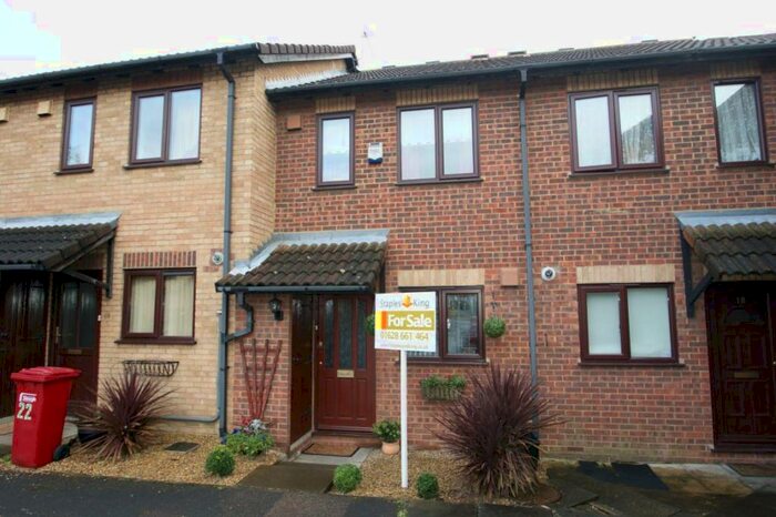 2 Bedroom House To Rent In Adam Close, SL1