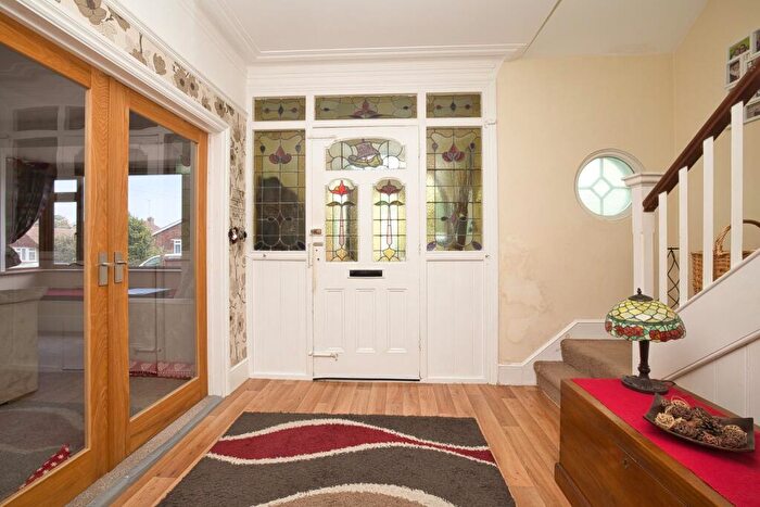 4 Bedroom Detached House For Sale In Percy Avenue, Broadstairs, Kent, CT10