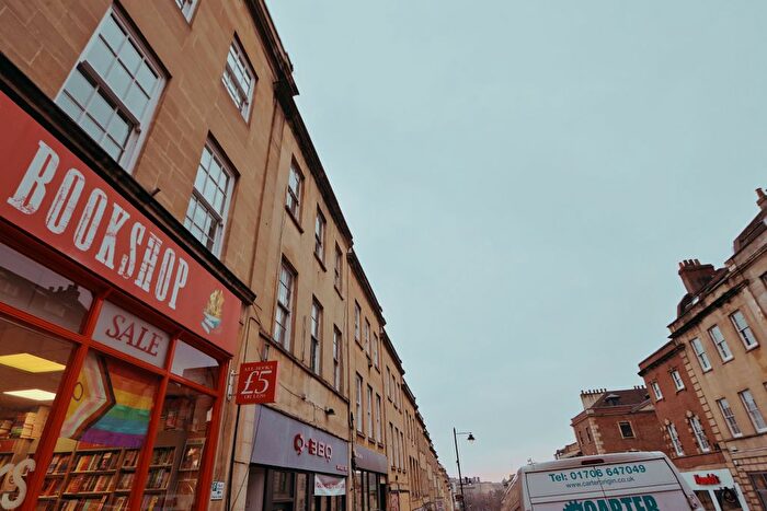 5 Bedroom Flat To Rent In Park Street, Bristol, BS1