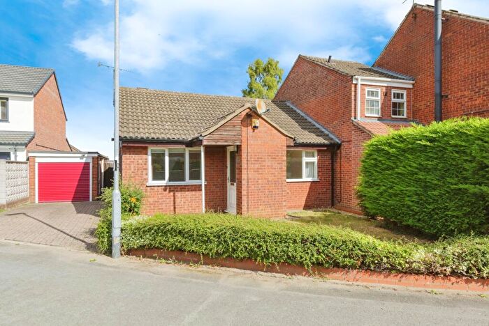 2 Bedroom Bungalow For Sale In Winterton Close, Thurmaston, Leicester, Leicestershire, LE4