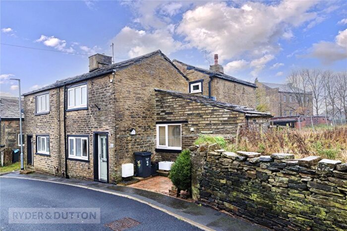 3 Bedroom Semi Detached House For Sale In Upper Lane, Northowram, West Yorkshire, HX3
