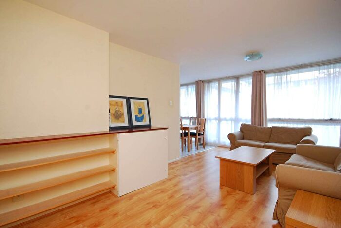 2 Bedroom Flat To Rent In Clipstone Street, Fitzrovia, London, W1W