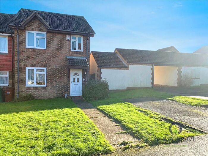 3 Bedroom End Of Terrace House For Sale In Kilpatrick Close, Eastbourne, East Sussex, BN23
