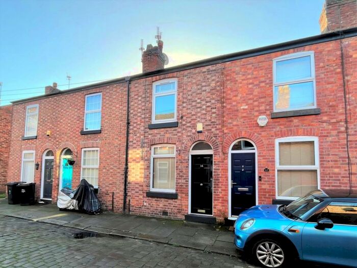 2 Bedroom Terraced House To Rent In Era Street, Sale, M33