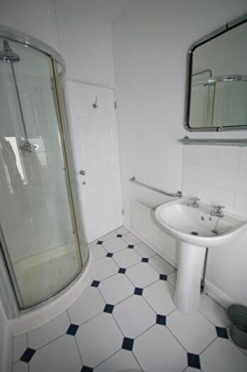 4 Bedroom Terraced House To Rent In Swindon Road, Old Town, Swindon, Wiltshire, SN1