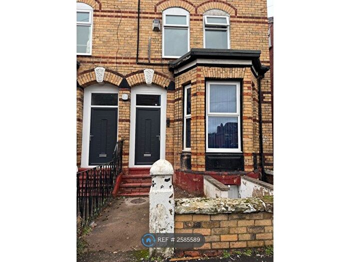 7 Bedroom Terraced House To Rent In Granville Road, Manchester, M14