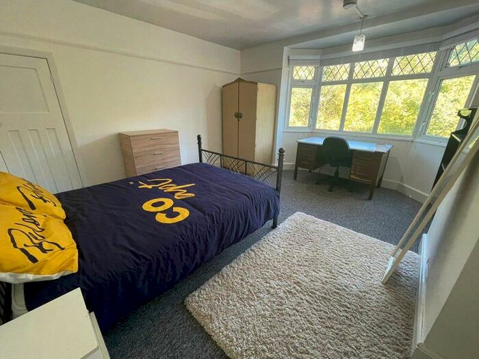 5 Bedroom Semi-Detached House To Rent In Coldean Lane, Brighton, BN1