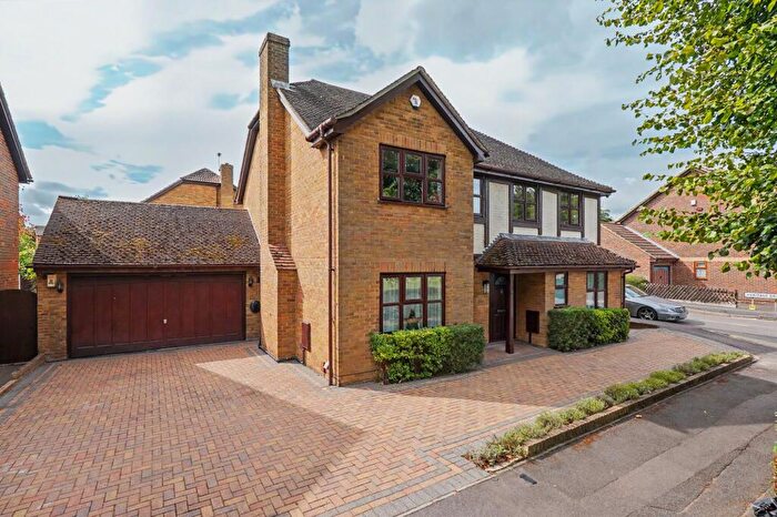 5 Bedroom Detached House For Sale In Substantial Five Bedroom Detached Home, Yeoman Drive, Darland, ME7