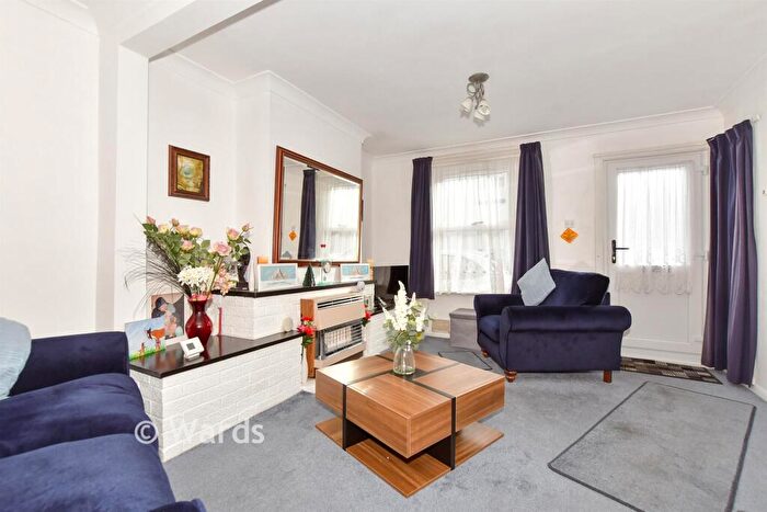 2 Bedroom Terraced House For Sale In Alma Road, Ramsgate, Kent, CT11