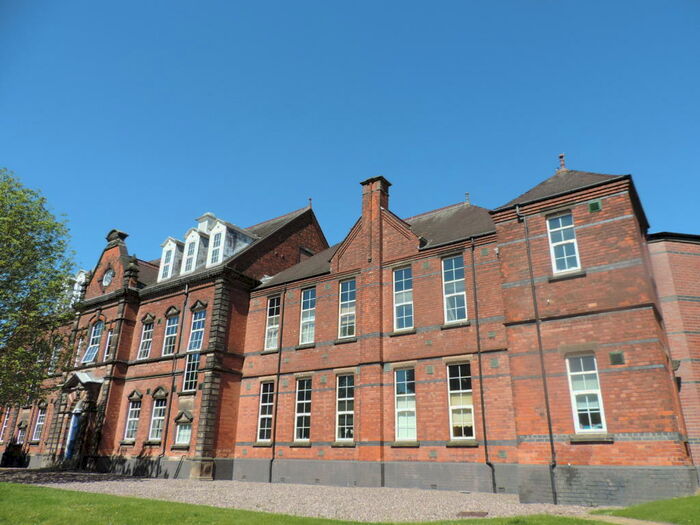 1 Bedroom Apartment To Rent In Kensington Drive, Tamworth, B79