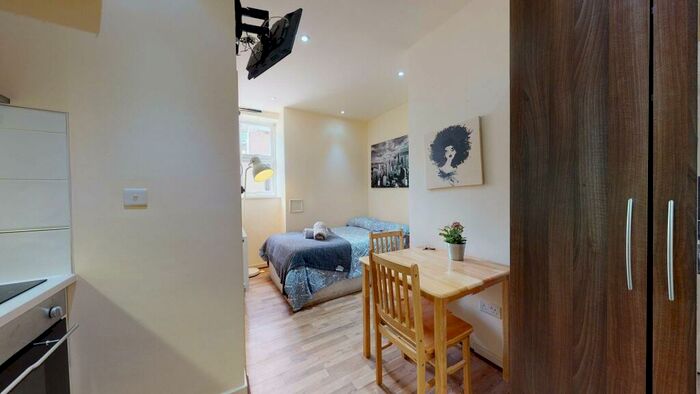 Studio To Rent In Ash Grove, NW2