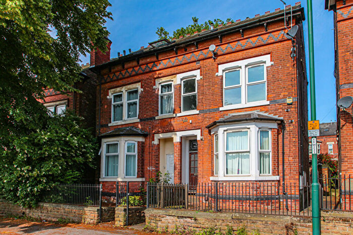 2 Bedroom Flat To Rent In Woodborough Road, Nottingham, NG3