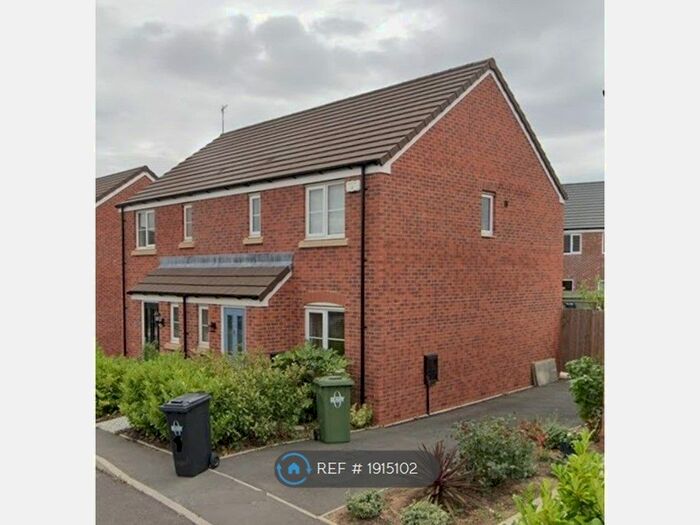 3 Bedroom Semi-Detached House To Rent In Oxlip Close, Rugby, CV23