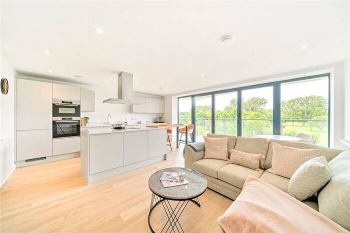 1 Bedroom Apartment For Sale In Forest View, London, E4