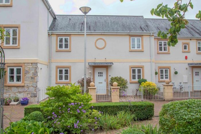 3 Bedroom House To Rent In Captains Gardens, Plymouth, PL5