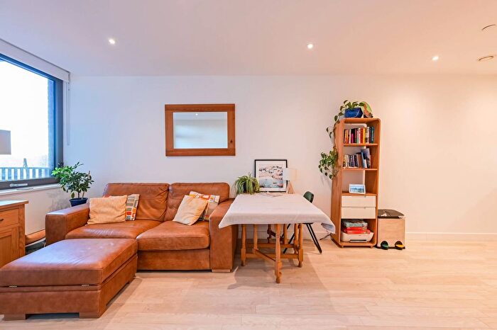 1 Bedroom Flat For Sale In % Share West Apartments, Ashley Road, London, Greater London, Rz, Tottenham, London, N17