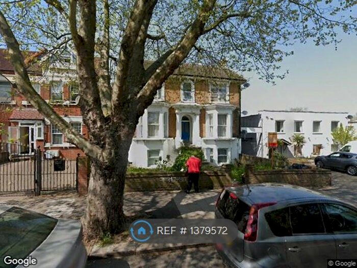 1 Bedroom Flat To Rent In Croydon Road, London, SE20