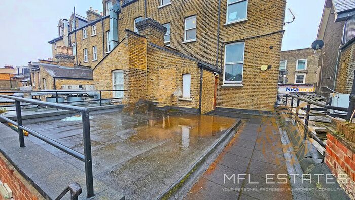 1 Bedroom Flat To Rent In High Street, London, SE25