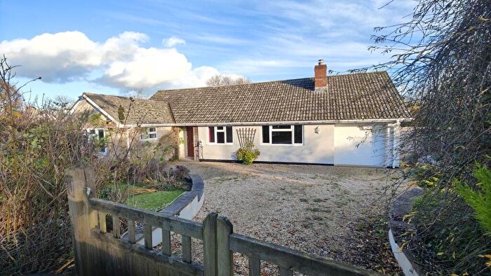 3 Bedroom Detached Bungalow For Sale In Hermitage, DT2