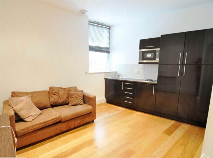 Studio To Rent In Inglewood Mansions, West End Lane, West Hampstead, NW6