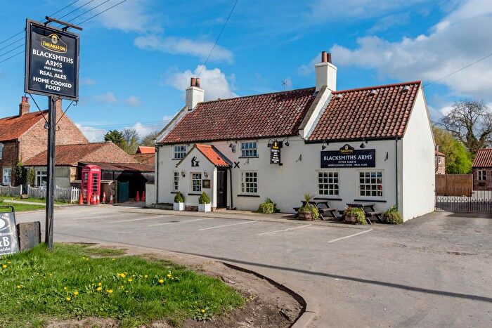 5 Bedroom Link Detached House For Sale In Main Street, Flaxton, York, YO60