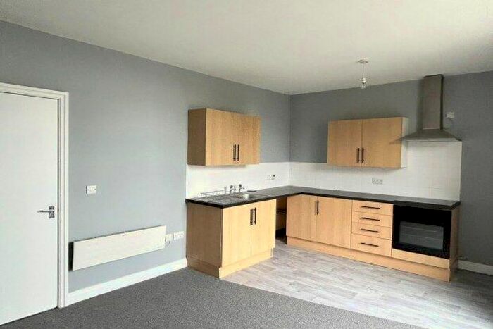 2 Bedroom Flat To Rent In Keighley Road, Colne, BB8