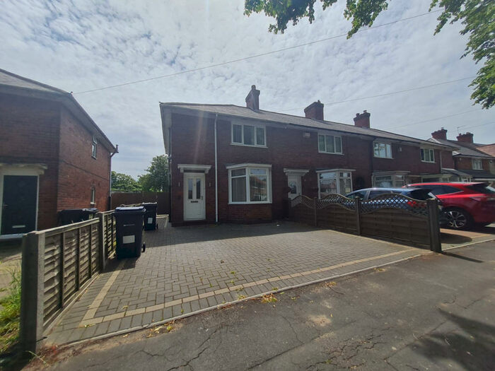 3 Bedroom Terraced House To Rent In Gorleston Road, Birmingham, B14