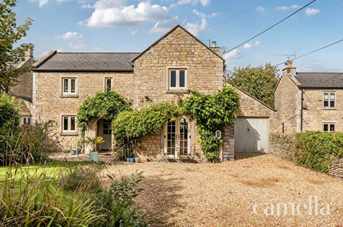 4 Bedroom Detached House For Sale In Martins Croft, Colerne, SN14