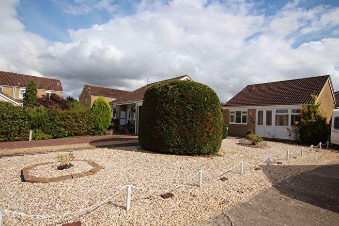 2 Bedroom Detached Bungalow To Rent In Batley Court, Bristol, BS30