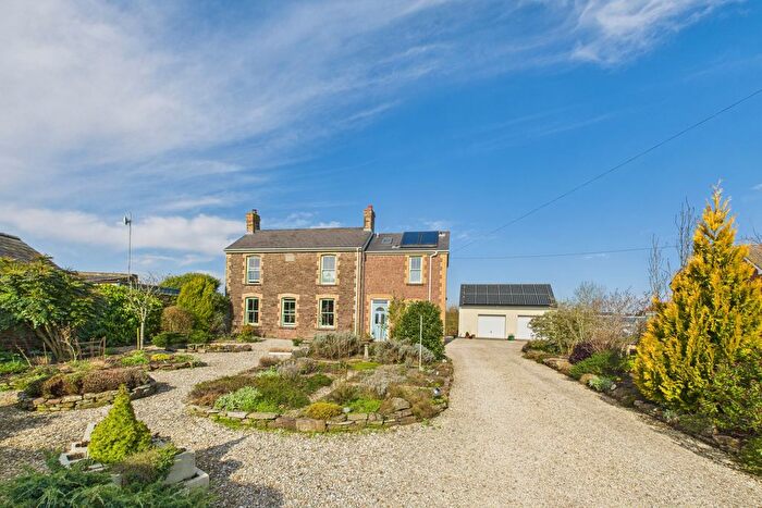 3 Bedroom Detached House For Sale In High View, Driffield Road, Lydney, Gloucestershire, GL15