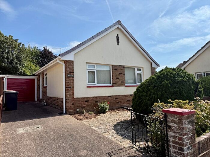 2 Bedroom Link Detached House For Sale In St Lawrence Crescent, Exeter, EX1