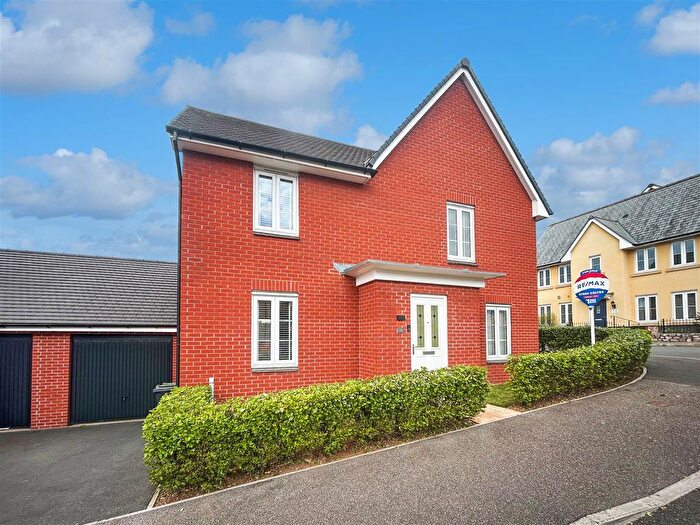 4 Bedroom Detached House For Sale In Hockmore Drive, Newton Abbot, TQ12