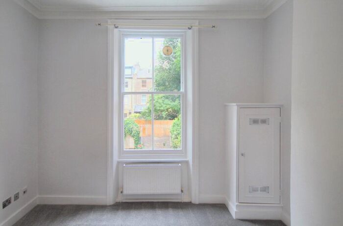 2 Bedroom Flat To Rent In Fortess Road, (), Tufnell Park, NW5