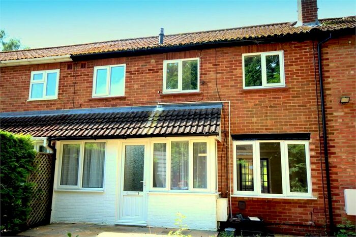 3 Bedroom Terraced House To Rent In Leachcroft, Chalfont St Peter, Buckinghamshire, SL9