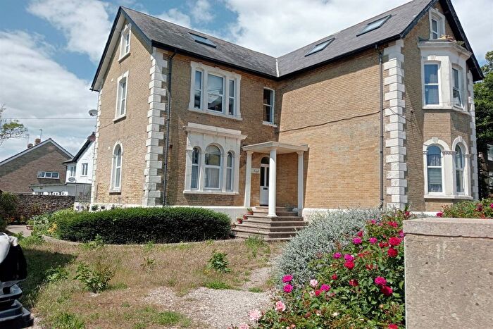 Studio To Rent In Argyle, Norfolk Square, Bognor Regis, West Sussex, PO21