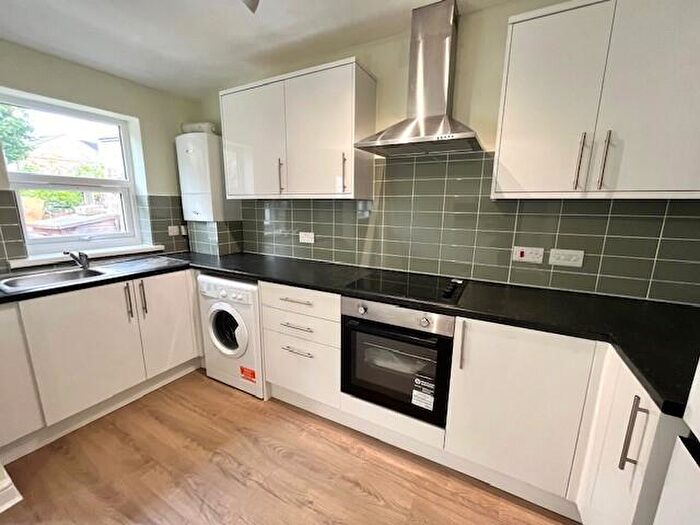 1 Bedroom Flat To Rent In Ham Park Road Stratford, E15