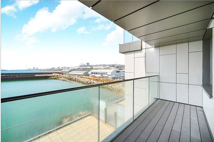 2 Bedroom Flat To Rent In The Boardwalk, Brighton Marina, BN2