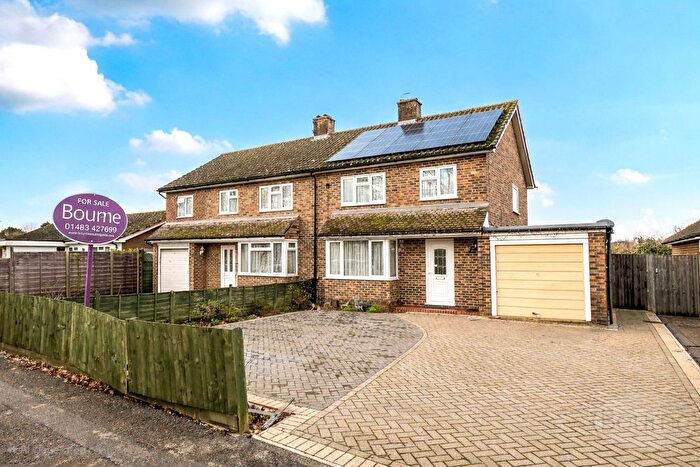 3 Bedroom Semi Detached House For Sale In Summers Road, Godalming, Surrey, GU7