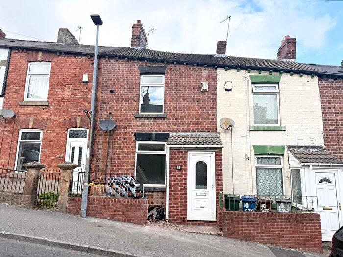 2 Bedroom Terraced House To Rent In Commercial Street, Barnsley, South Yorkshire, S70