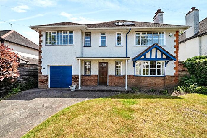 6 Bedroom Detached House For Sale In Mayfield Avenue, Orpington, BR6