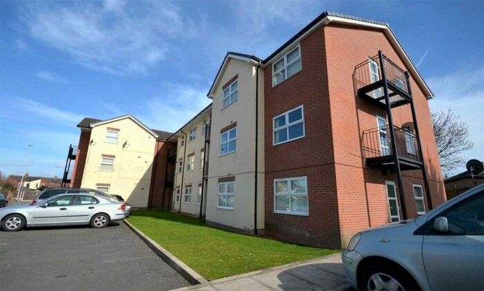 2 Bedroom Apartment To Rent In Lauren Court, Lower Bents Lane, Bredbury, Stockport, SK6