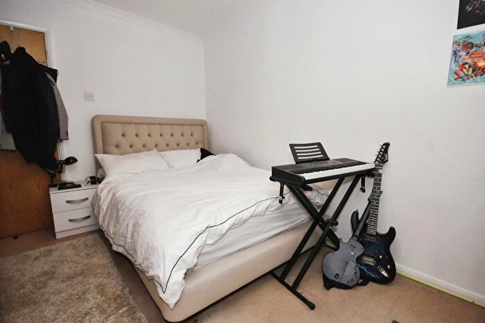 1 Bedroom Apartment For Sale In Bridge Street, Northampton, NN1