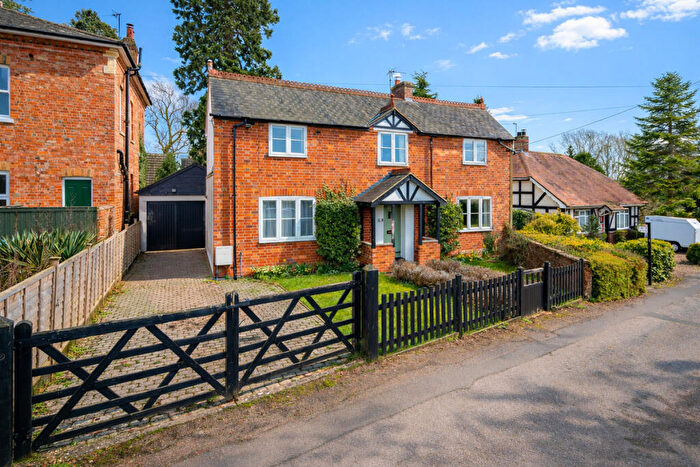 4 Bedroom Cottage To Rent In Prospect Place, Castlethorpe, MK19