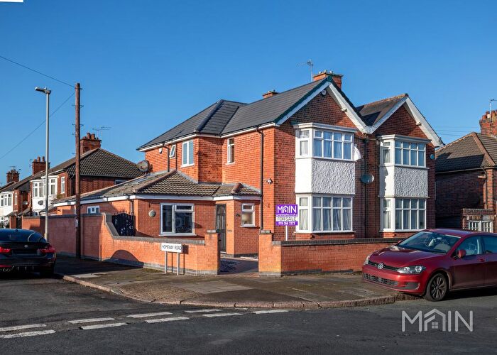 4 Bedroom Semi Detached House For Sale In Highway Road, Leicestershire, LE5