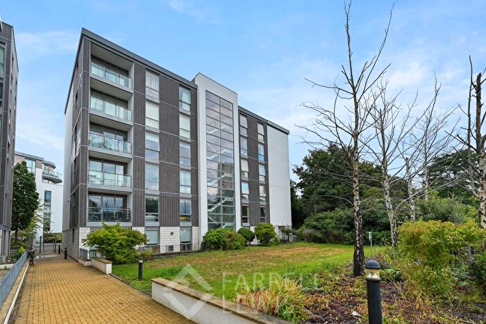 2 Bedroom Flat For Sale In Firestone House, Boston Manor, TW8