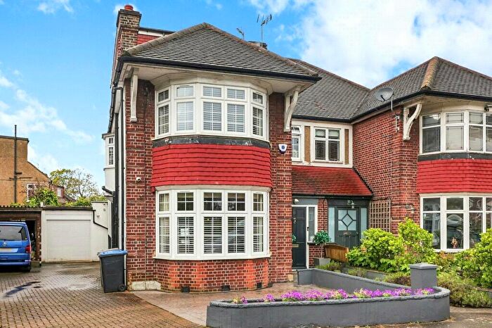 4 Bedroom Semi-Detached House To Rent In Chelmsford Square, London, NW10