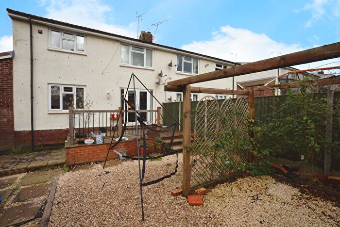 2 Bedroom Apartment To Rent In Forest View Road, Berkeley, GL13